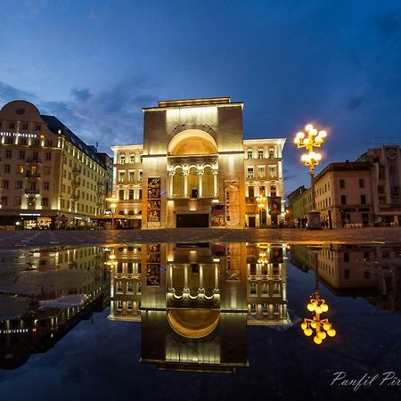 Opera Victoriei Residence - Ultracentral Cozy Accommodation 티미쇼아라 외부 사진