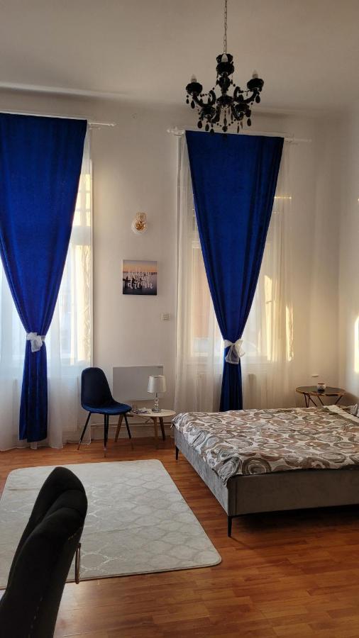 Opera Victoriei Residence - Ultracentral Cozy Accommodation 티미쇼아라 외부 사진